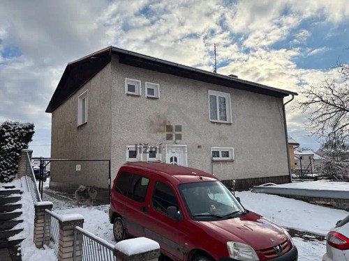 Prodej domu 240 m², pozemek 815 m²