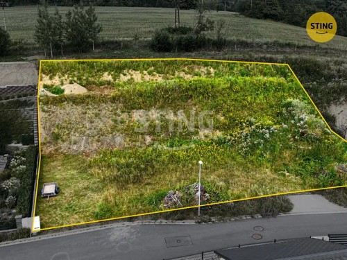 Prodej stavebního pozemku 1275 m²
