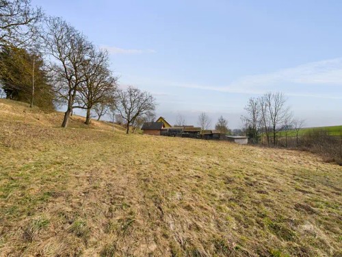 Prodej stavebního pozemku 2030 m²