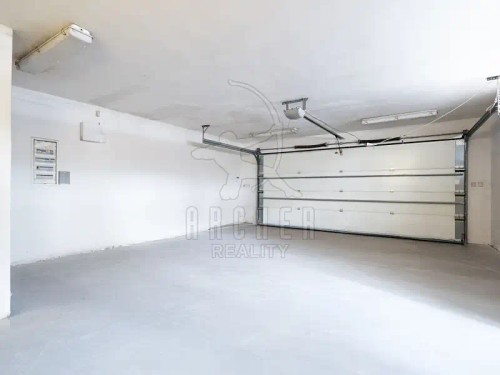 Prodej domu 298 m², pozemek 730 m²