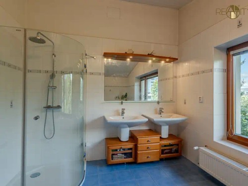 Prodej domu 331 m², pozemek 1512 m²