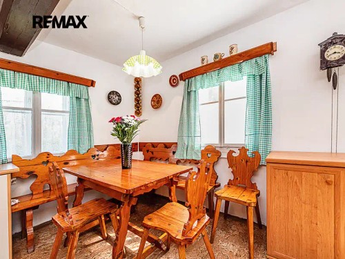 Prodej chalupy 215 m², pozemek 2143 m²