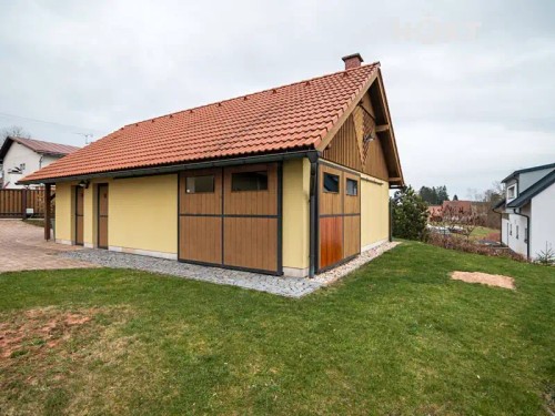 Prodej domu 230 m², pozemek 2148 m²