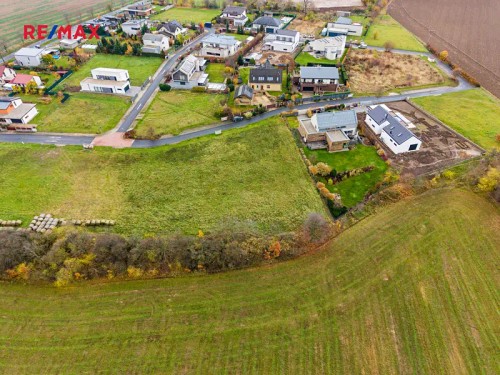 Prodej stavebního pozemku 1760 m²