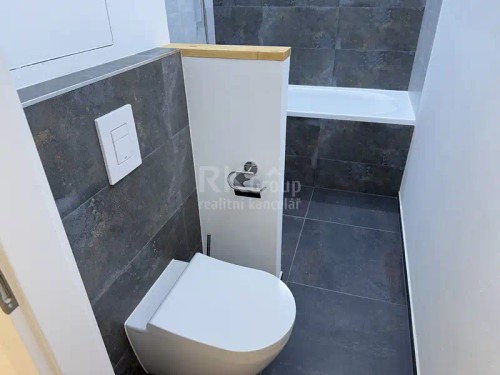 Prodej bytu 2+1 66 m²