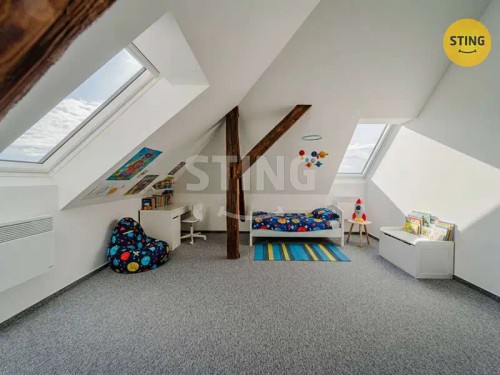 Prodej bytu 4+kk 104 m²