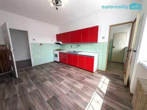 Prodej domu 240 m², pozemek 1087 m²