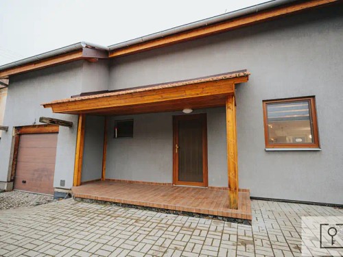 Prodej domu 184 m², pozemek 747 m²