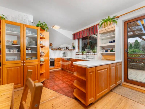 Prodej domu 312 m², pozemek 712 m²
