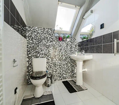 Prodej domu 220 m², pozemek 1361 m²