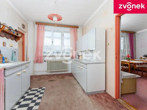 Prodej domu 250 m², pozemek 1184 m²
