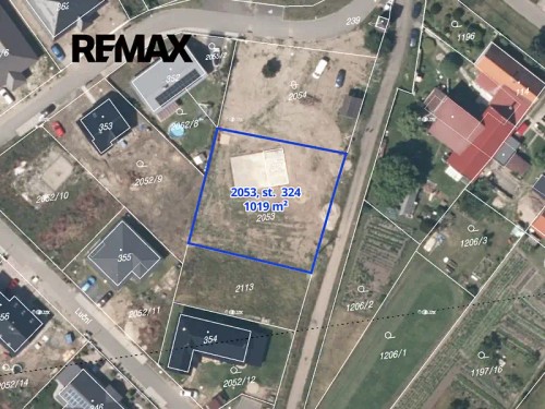 Prodej stavebního pozemku 1019 m²