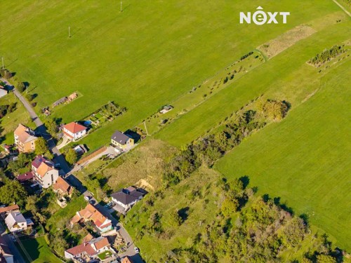 Prodej stavebního pozemku 1300 m²