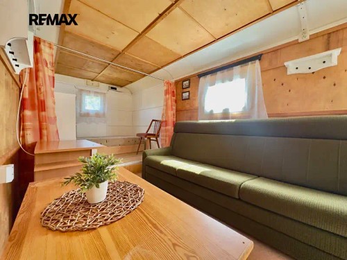 Prodej chaty 169 m², pozemek 169 m²