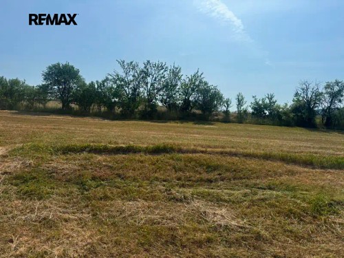 Prodej stavebního pozemku 1112 m²