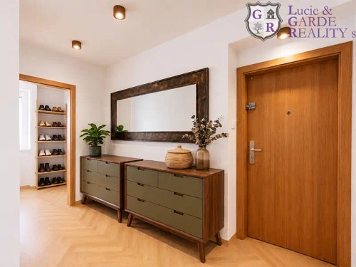 Prodej bytu 2+1 56 m²