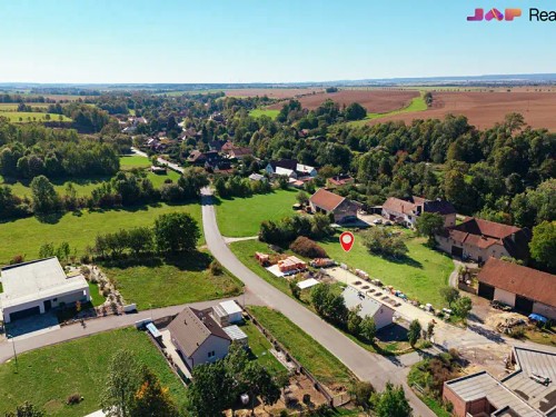 Prodej stavebního pozemku 856 m²