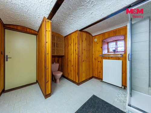 Prodej chalupy 250 m², pozemek 4516 m²