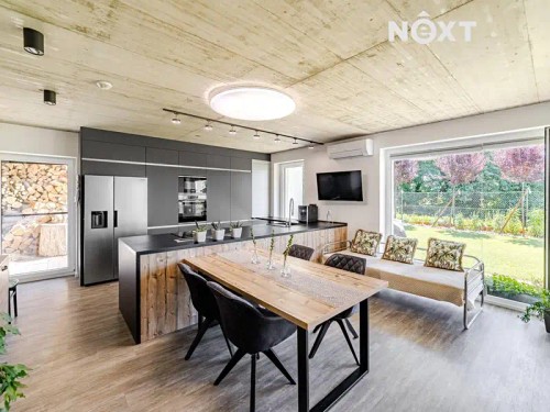 Prodej domu 258 m², pozemek 2038 m²