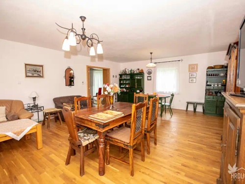 Prodej domu 120 m², pozemek 840 m²