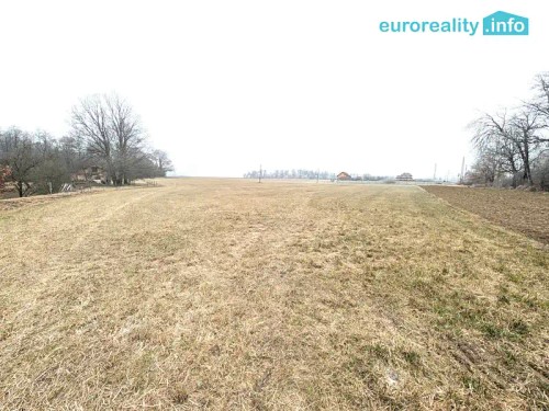 Prodej stavebního pozemku 10576 m²