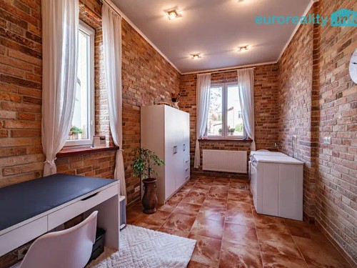 Prodej domu 274 m², pozemek 627 m²