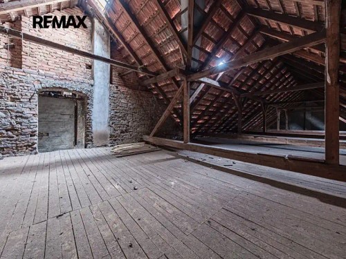 Prodej domu 670 m², pozemek 1786 m²