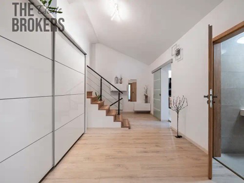 Prodej domu 186 m², pozemek 1127 m²