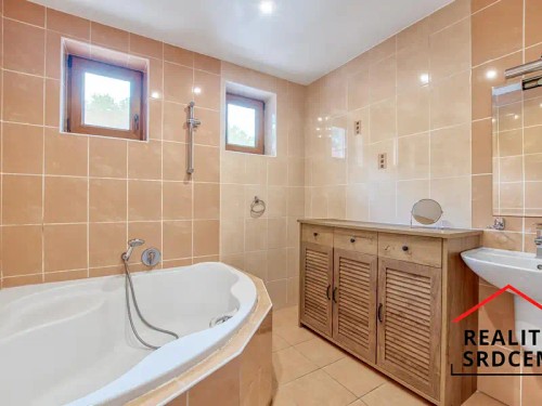 Prodej domu 170 m², pozemek 921 m²