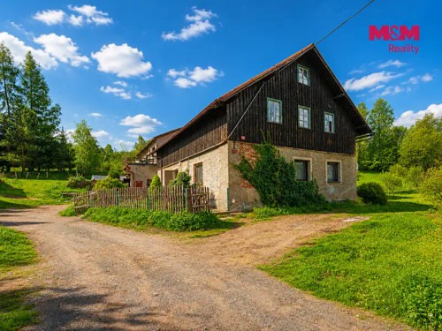 Prodej domu 180 m², pozemek 5883 m²