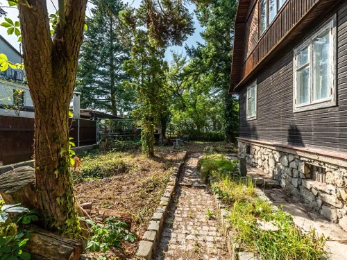 Prodej stavebního pozemku 758 m²