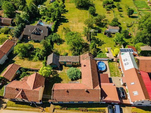 Prodej domu 400 m², pozemek 1899 m²