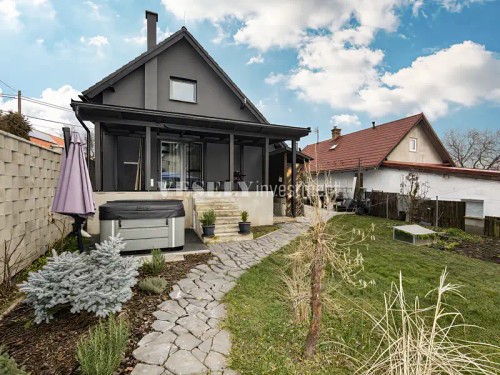 Prodej domu 146 m², pozemek 299 m²