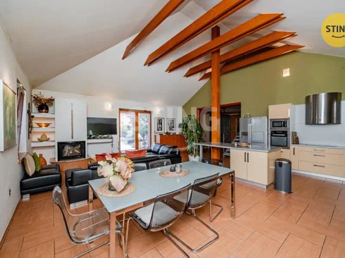 Prodej domu 239 m², pozemek 661 m²