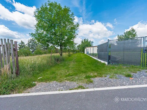 Prodej stavebního pozemku 1055 m²