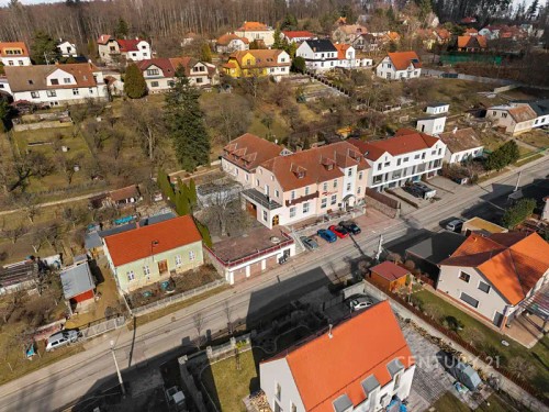 Prodej domu 930 m², pozemek 1294 m²