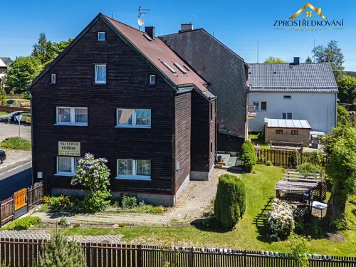 Prodej domu 250 m², pozemek 382 m²