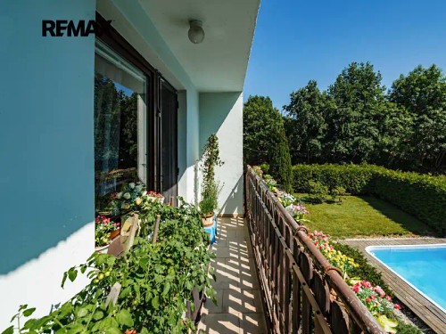 Prodej domu 290 m², pozemek 1221 m²