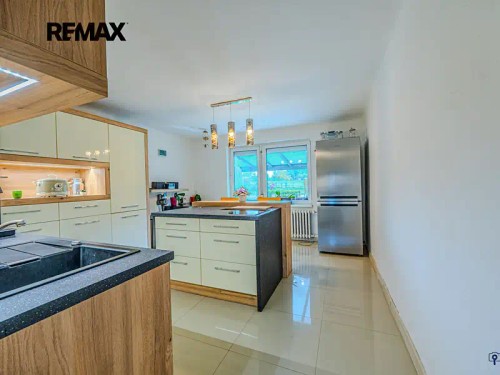 Prodej domu 258 m², pozemek 4004 m²