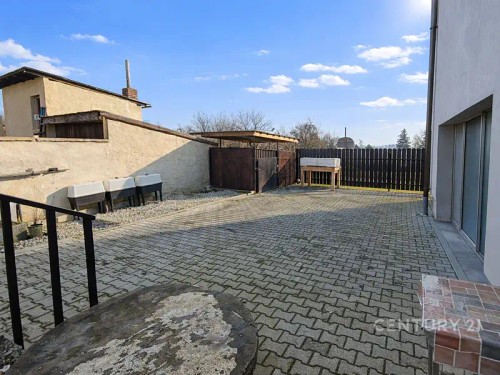 Prodej domu 272 m², pozemek 959 m²