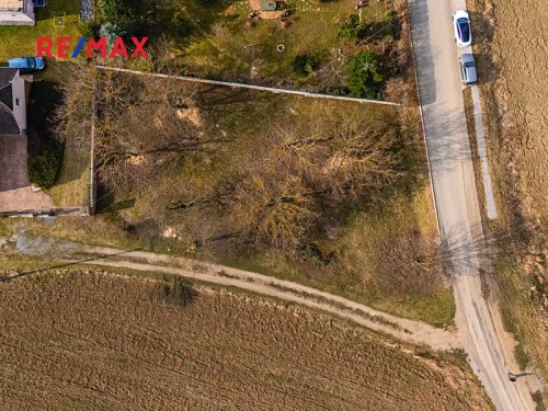 Prodej stavebního pozemku 1045 m²