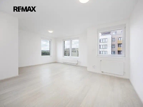 Prodej bytu 1+kk 53 m²