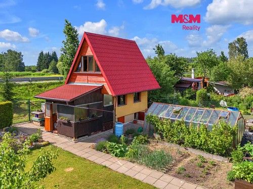 Prodej chaty 35 m², pozemek 353 m²