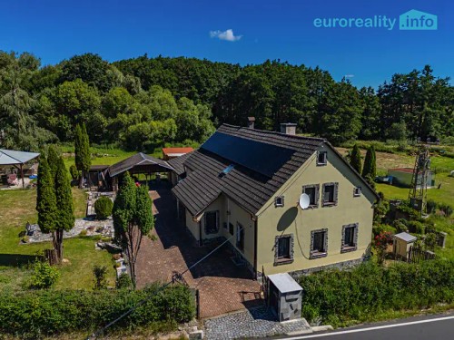 Prodej domu 250 m², pozemek 2807 m²