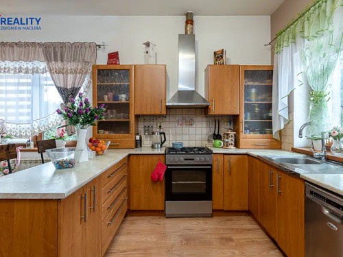 Prodej domu 182 m², pozemek 2174 m²