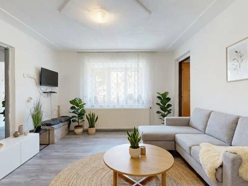 Prodej domu 255 m², pozemek 2214 m²