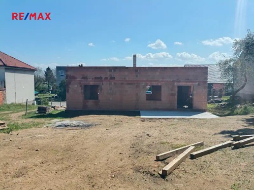 Prodej domu 195 m², pozemek 945 m²