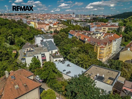 Prodej bytu 2+kk 70 m²