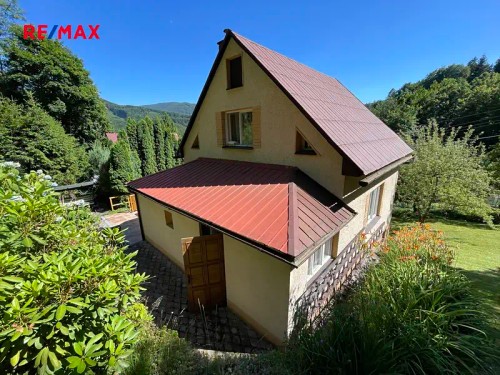 Prodej domu 94 m², pozemek 422 m²