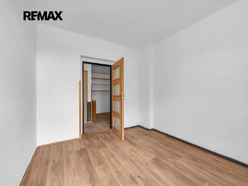 Prodej bytu 4+kk 66 m²